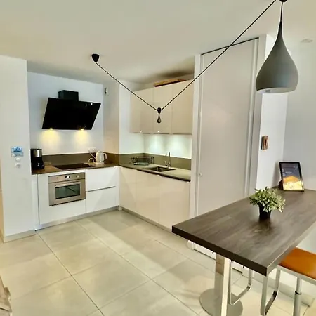 شقة Hyper Parking Prive A 3 Min A Pied, Raphael *